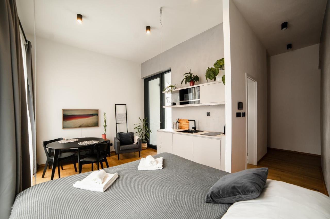 Piano Apartments - Licity Жилина Экстерьер фото